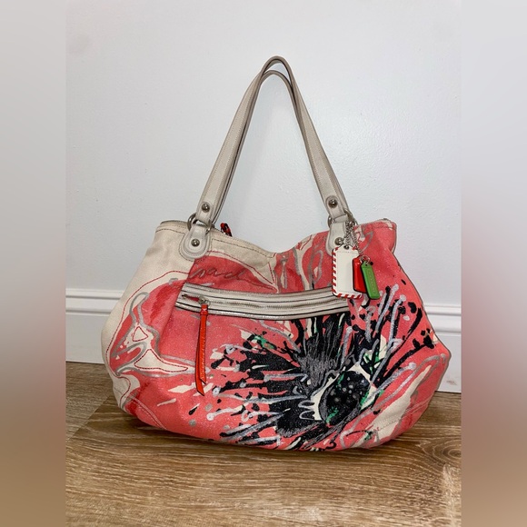 Coach Poppy Tote - Picture 2 of 8